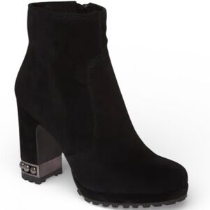 Karl Lagerfeld Lenore Ankle Boots Studded Heal Lug Sole Black Suede Side Zip